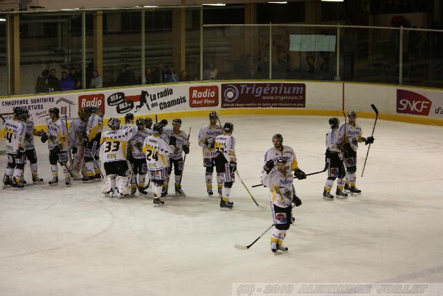 Chamonix  3 - 6 Rouen