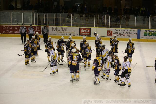 Chamonix  3 - 6 Rouen