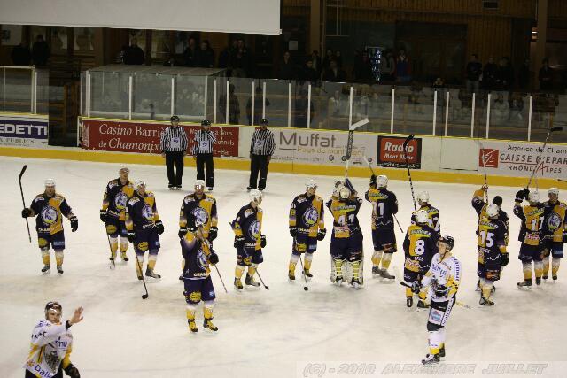 Chamonix  3 - 6 Rouen