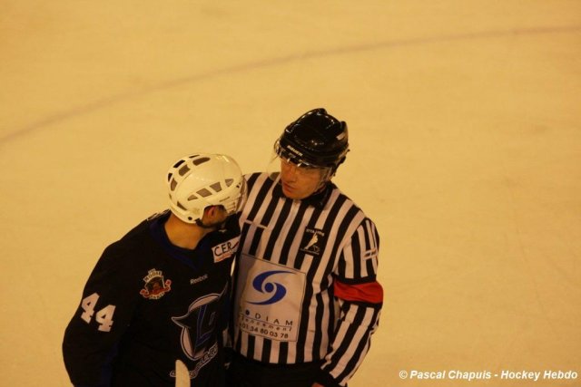 Photo hockey match Garges-lès-Gonesse - Cergy-Pontoise le 20/03/2010