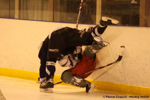 Photo hockey match Garges-lès-Gonesse - Cergy-Pontoise le 20/03/2010