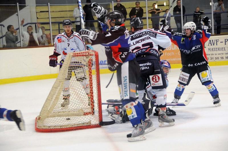 Caen  7 - 6 Angers 