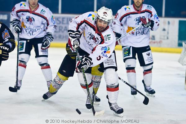 Strasbourg  3 - 5 Briançon 
