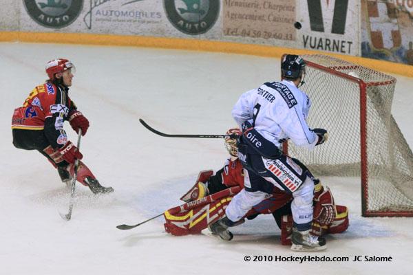 Morzine-Avoriaz 0 - 4 Angers 