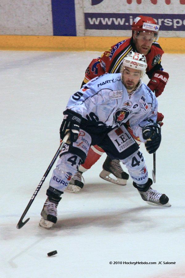 Morzine-Avoriaz 0 - 4 Angers 