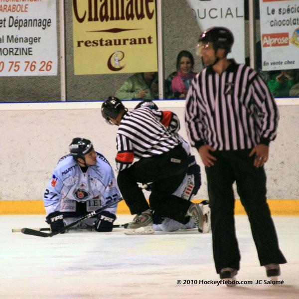 Morzine-Avoriaz 0 - 4 Angers 