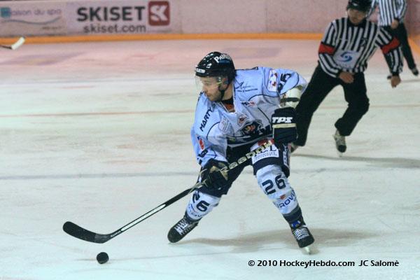 Morzine-Avoriaz 0 - 4 Angers 