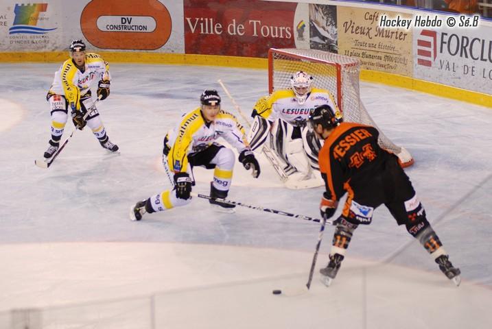 Tours  2 - 3 Rouen