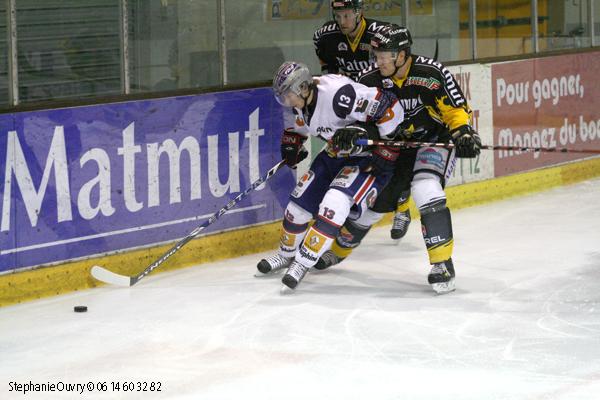 Rouen 4 - 3 Grenoble 