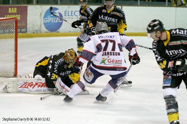 Rouen 4 - 3 Grenoble 