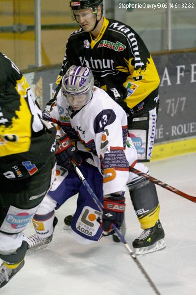 Rouen 4 - 3 Grenoble 
