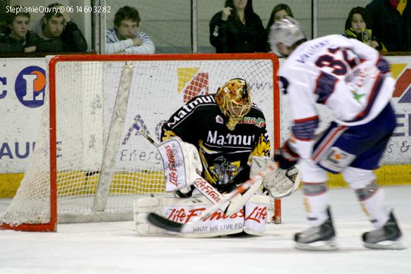 Rouen 4 - 3 Grenoble 