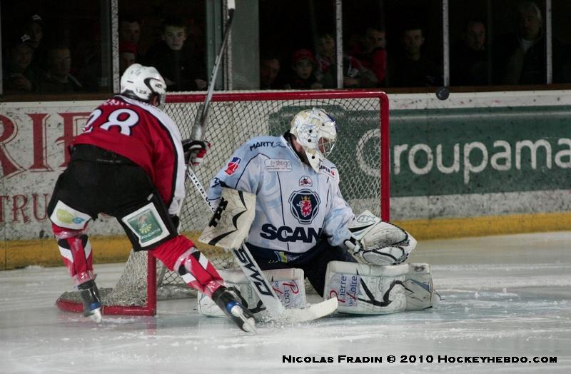 Briançon  2 - 4 Angers 