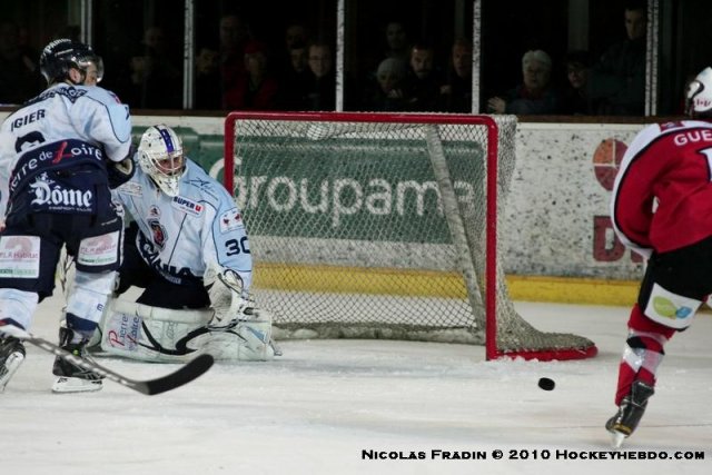 Photo hockey match Briançon  - Angers  le 27/03/2010