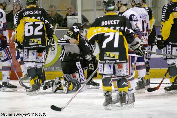 Rouen 6 - 3 Grenoble 