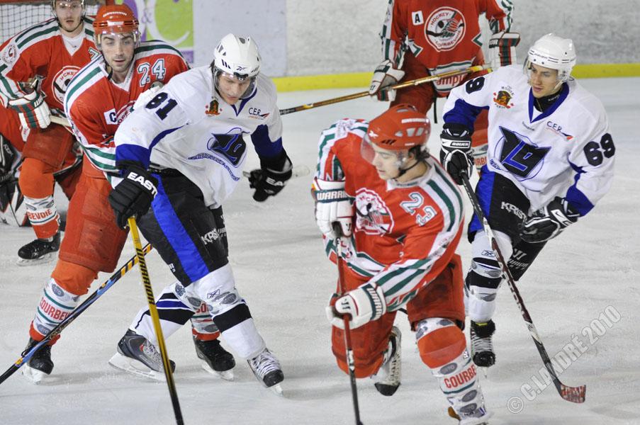Courbevoie  6 - 1 Garges-lès-Gonesse