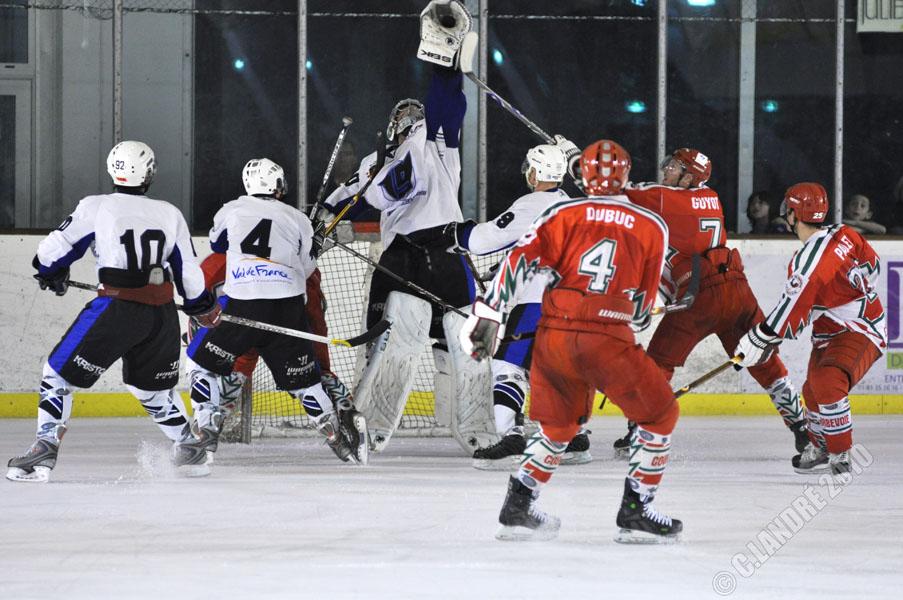 Courbevoie  6 - 1 Garges-lès-Gonesse