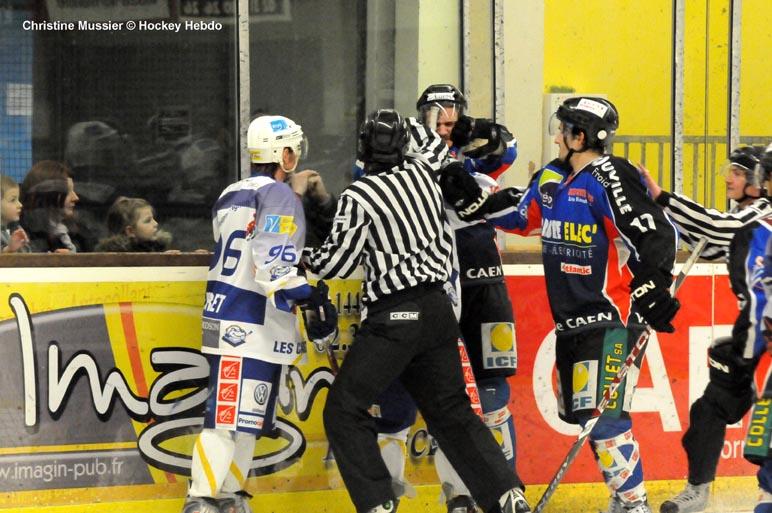 Caen  8 - 2 Avignon