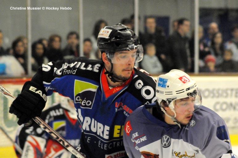 Caen  8 - 2 Avignon