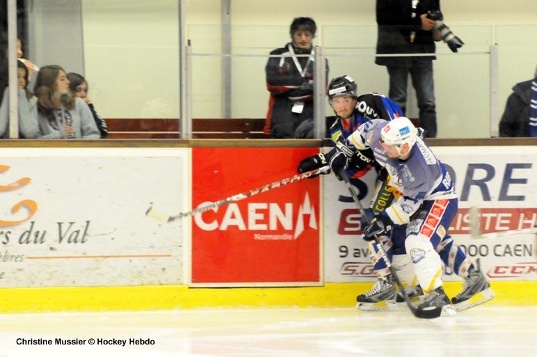 Caen  8 - 2 Avignon