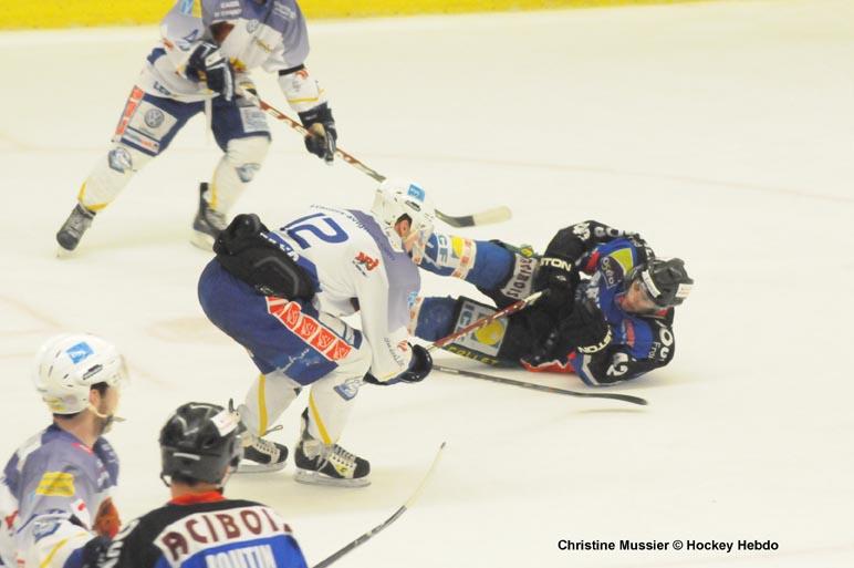 Caen  8 - 2 Avignon