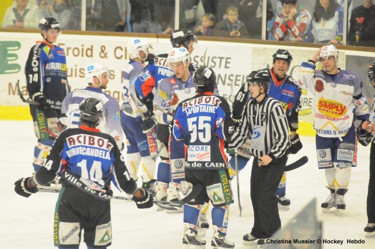 Caen  8 - 2 Avignon