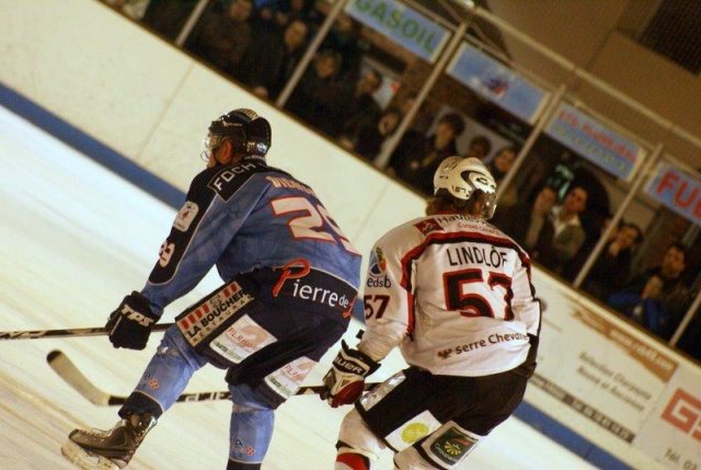 Photo hockey match Angers  - Briançon  le 30/03/2010