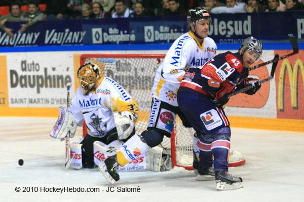 Grenoble  2 - 3 Rouen