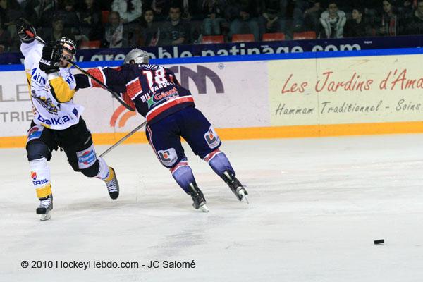 Grenoble  2 - 3 Rouen