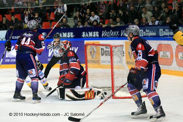 Grenoble  2 - 3 Rouen