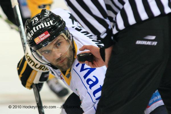 Grenoble  2 - 3 Rouen