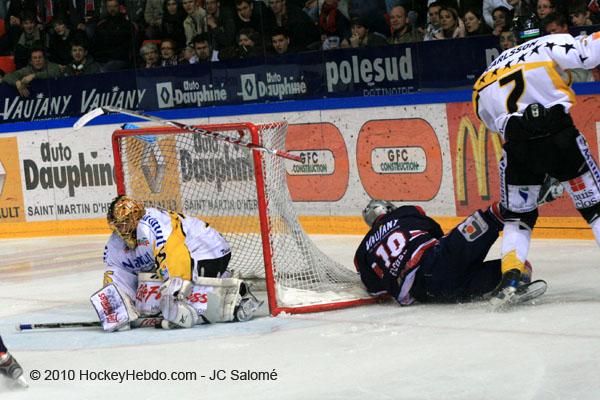 Grenoble  2 - 3 Rouen