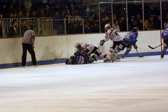 Photo hockey match Angers  - Briançon  le 31/03/2010