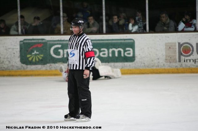 Photo hockey match Briançon  - Angers  le 03/04/2010