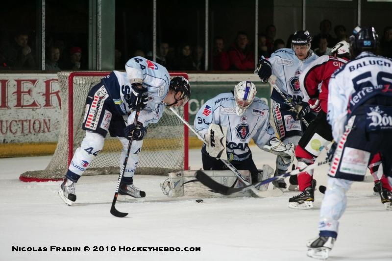 Briançon  2 - 4 Angers 