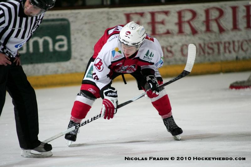 Briançon  2 - 4 Angers 