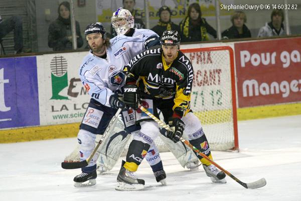 Rouen 2 - 4 Angers 