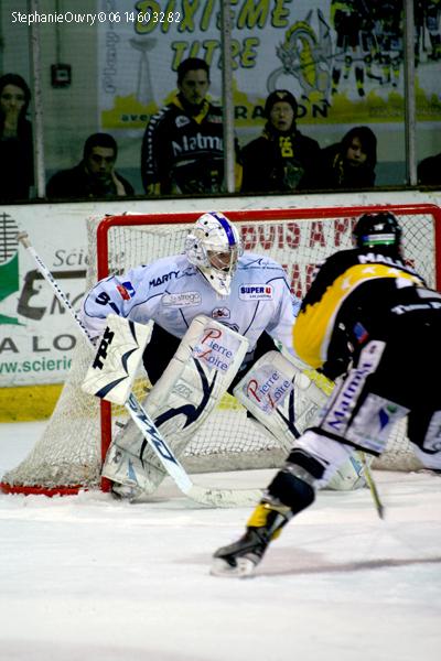 Rouen 2 - 4 Angers 
