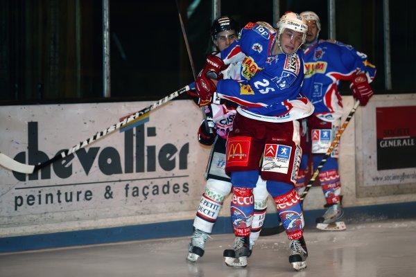 Epinal  1 - 8 Amiens 