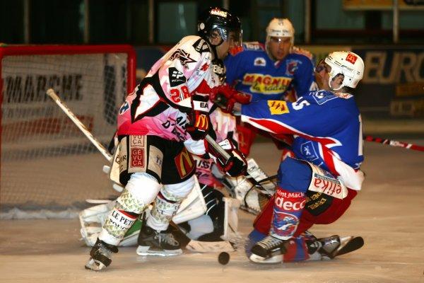 Epinal  1 - 8 Amiens 