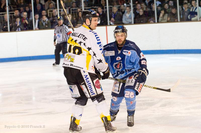 Angers  2 - 4 Rouen
