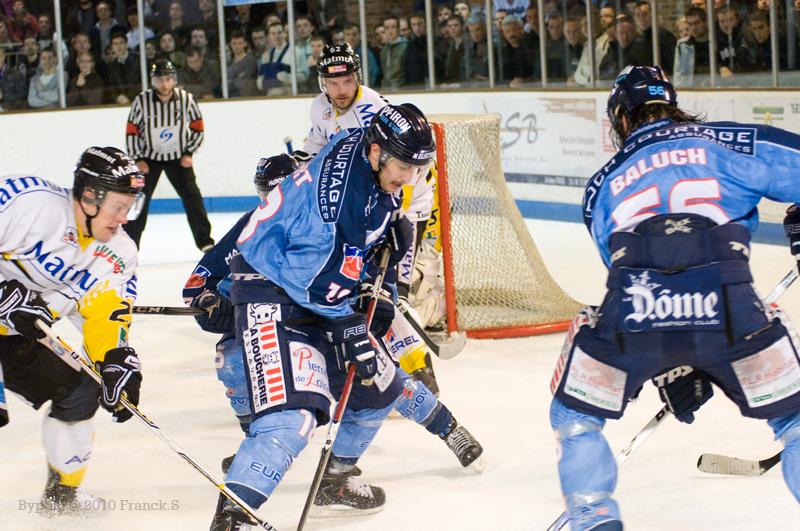 Angers  2 - 4 Rouen