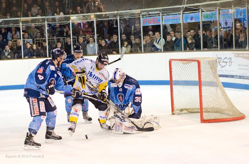 Angers  2 - 4 Rouen