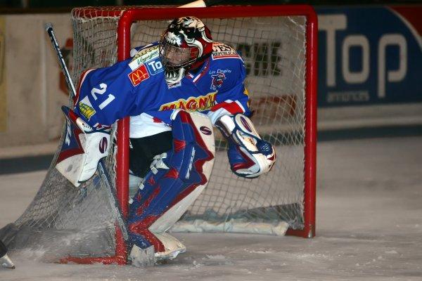 Epinal  1 - 8 Amiens 