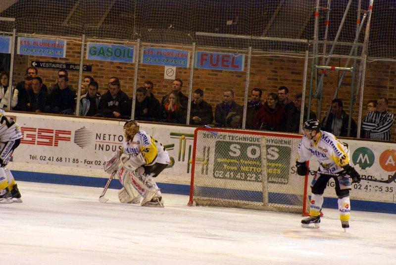 Angers  2 - 4 Rouen