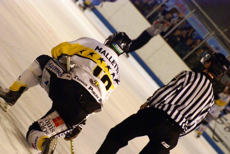 Angers  2 - 4 Rouen