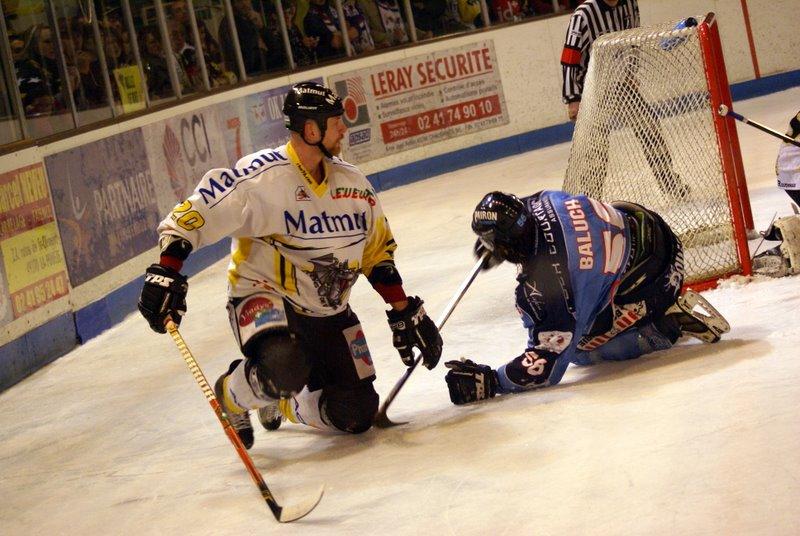 Angers  2 - 4 Rouen