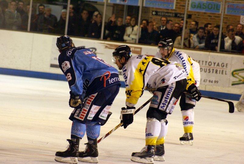 Angers  2 - 4 Rouen