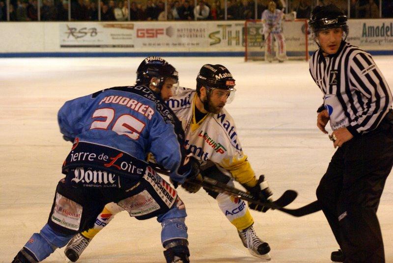 Angers  2 - 4 Rouen