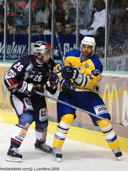 Grenoble  6 - 4 Chamonix 